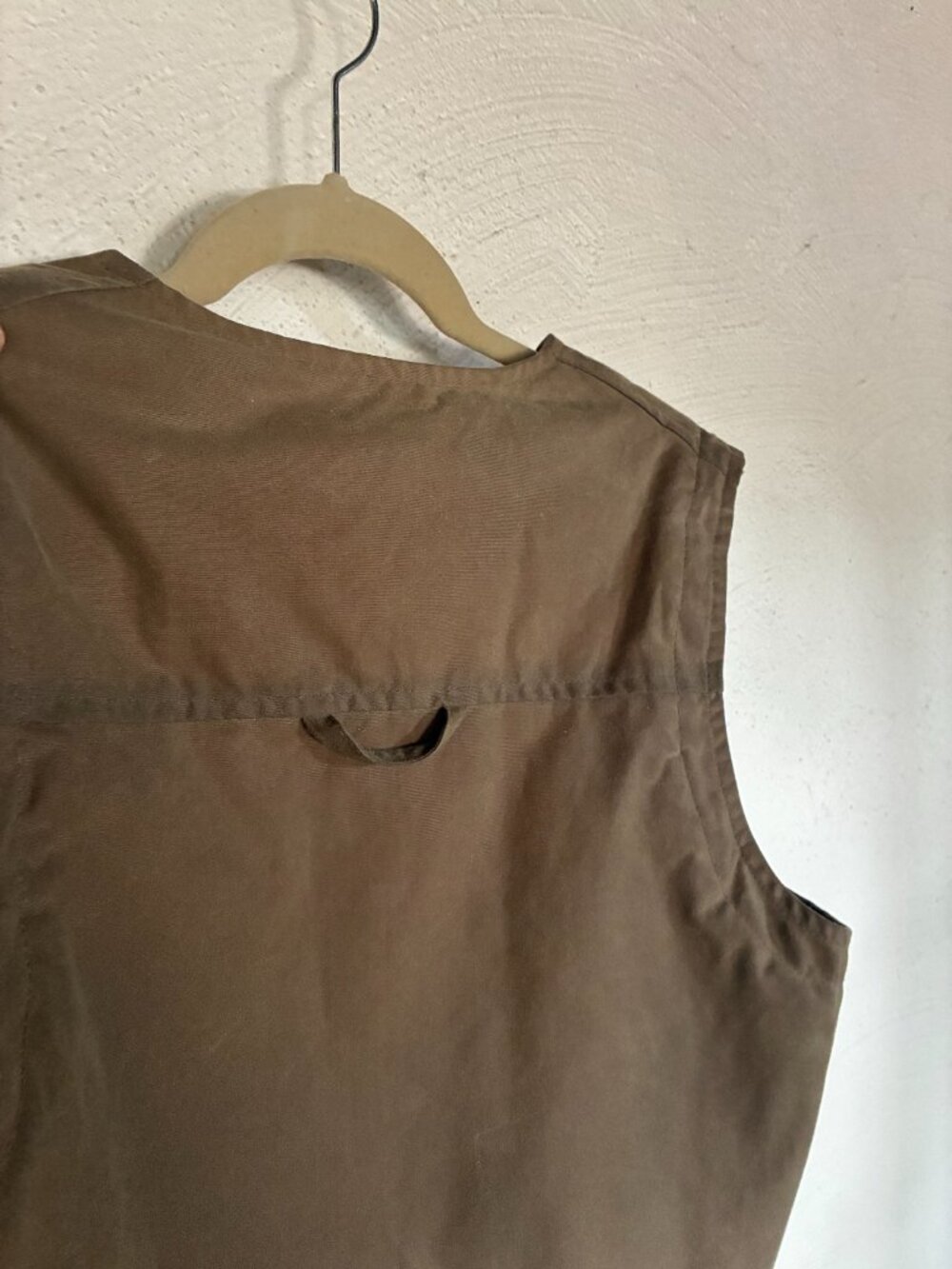 Kate Sheridan waxed canvas and wool sherpa reversible "Lumber" vest - Picture 5 of 5